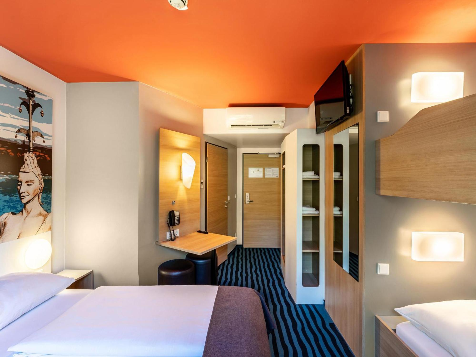B&B Hotel Konstanz Bagian luar foto