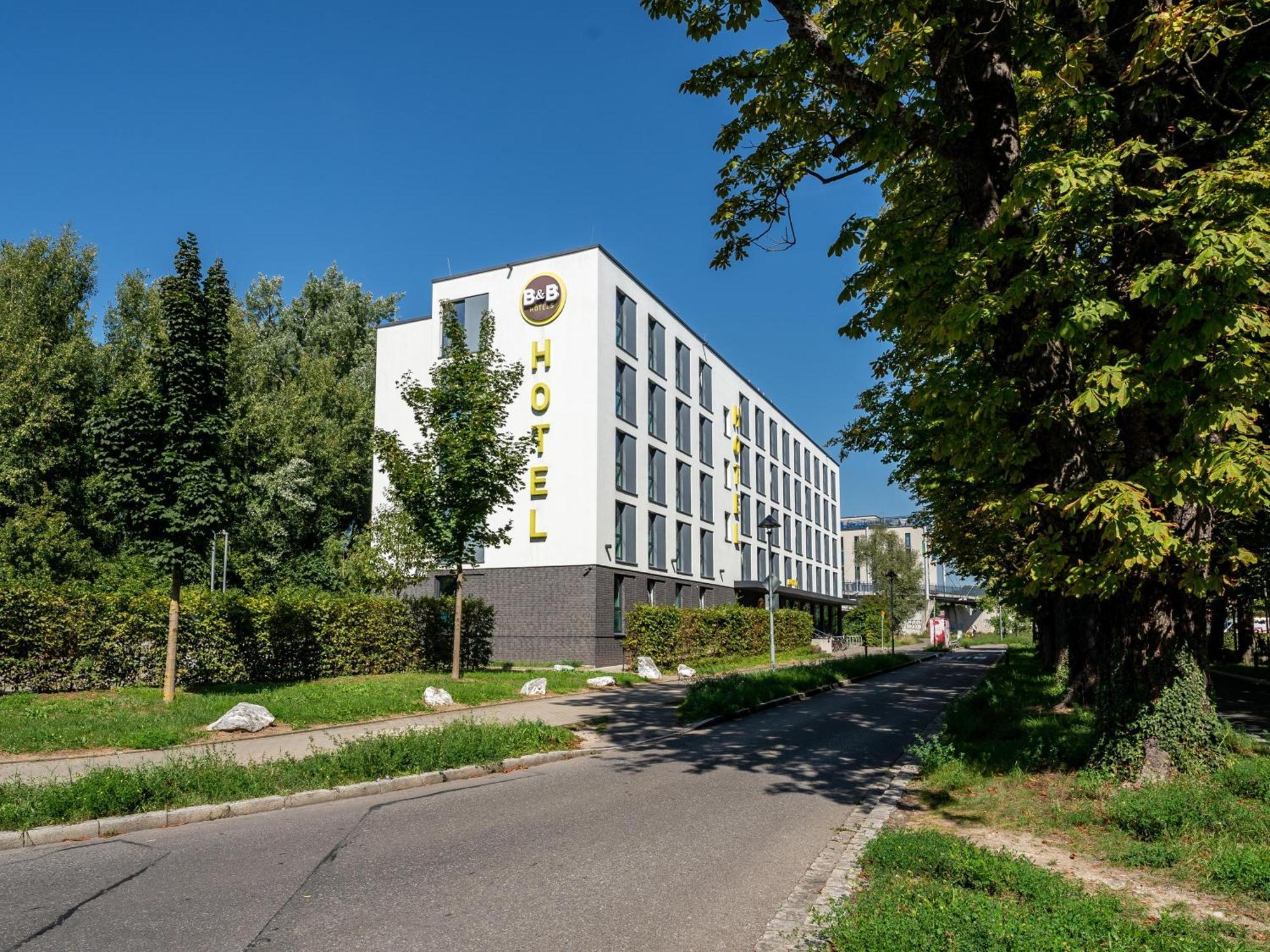 B&B Hotel Konstanz Bagian luar foto