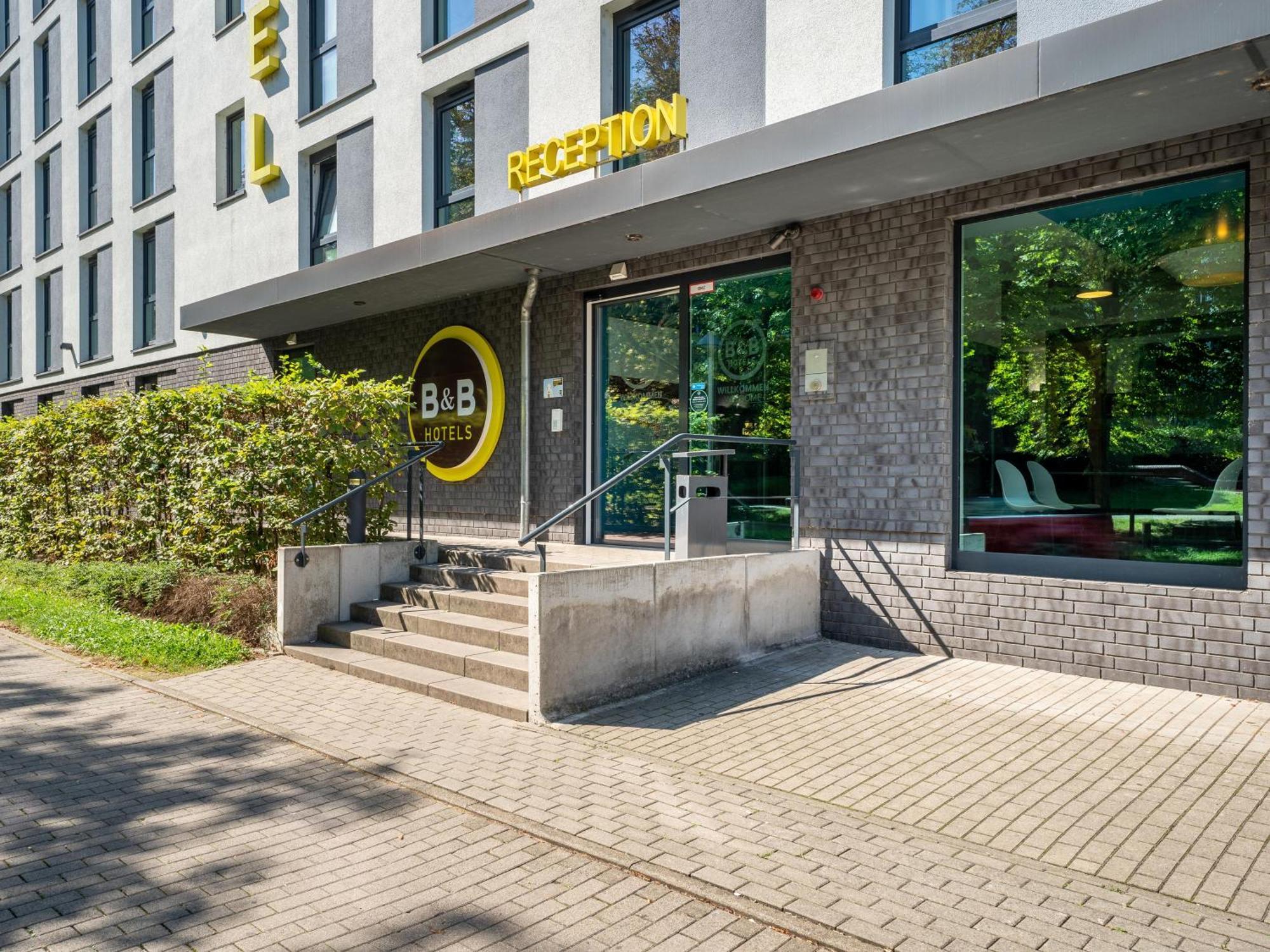 B&B Hotel Konstanz Bagian luar foto